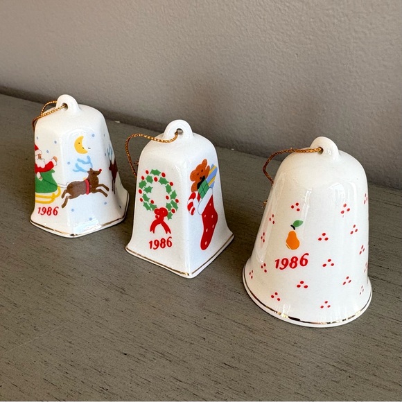 Vintage Lillian Vernon 1986 Porcelain Bell Christmas Ornament 2" Lot of 3 White - Picture 13 of 15